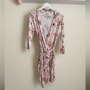 Posh Peanut Pink Floral Robe S/M